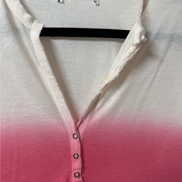 Unknown brand, top, Henley style, orange, pink, and pale pink three snap front - Picture 3 of 10